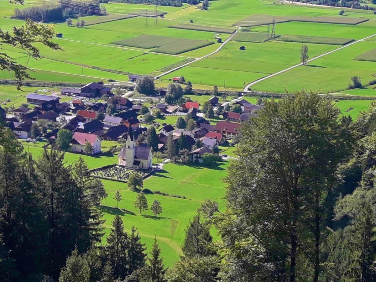 Haus Fischer Nassfeldblick Kirchbach  Εξωτερικό φωτογραφία